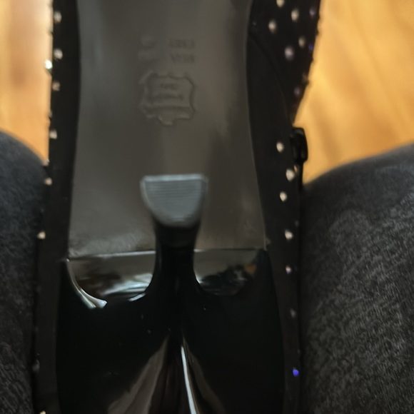 NWOT Nina Suede and Bling Booties - Picture 5 of 5